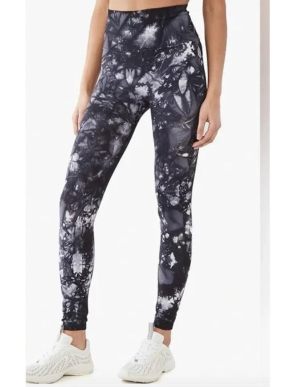 Free People Movement Good Karma High Rise Leggings 26" - M/L Black/White Tie dye